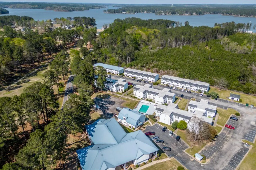 Country Club Townhomes, Milledgeville, Georgia