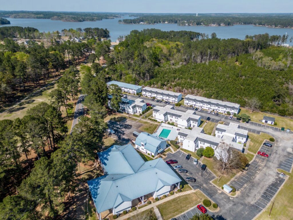 Country Club Townhomes